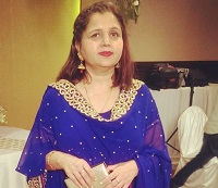 Radhika Bangia Wiki, Age, Boyfriend, Height, Family, Biography & More 5 Radhika Bangia mother Sushma Bangia