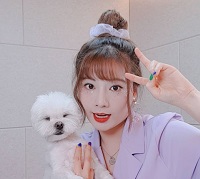 Raon Lee Wiki, Age, Height, Weight, Boyfriend, Biography & More 4 Raon Lee with her pet