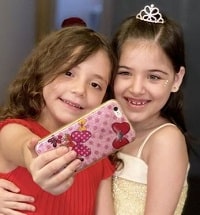 Reem Abd El Kader Wiki, Age, Height, Family, Biography & More 6 Reem Abd El Kader with her bestfriend