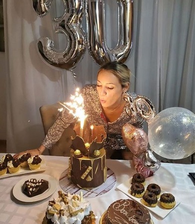 Rocio Oliva: Wiki, Age, Husband, Height, Family, Biography & More 7 Rocio Oliva celebrating her 30th birthday