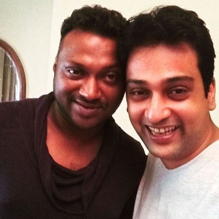 Ronnit Biswas Wiki, Age, Wife, Children, Biography, Family & Facts 9 Ronnit Biswas with his best friend Rohan