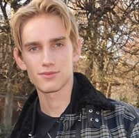 Ryan Shawhughes Hawke: Wiki, Age, Husband, Family, Biography & More 11 Ryan Shawhughes Hawke step-son Levon Hawke