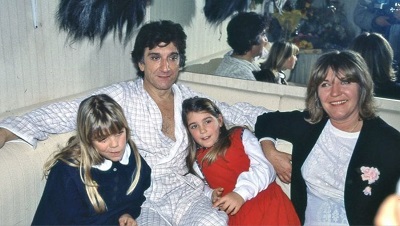 Sagitta Alter Wiki (Gigi Proietti's Wife) Age, Children, Biography & Facts 4 Sagitta Alter with her spouse and kids