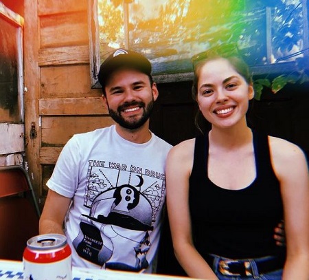 Sarah Dugdale: Wiki, Age, Boyfriend, Height, Family, Biography & More 15 Sarah Dugdale with her brother Zach Dugdale