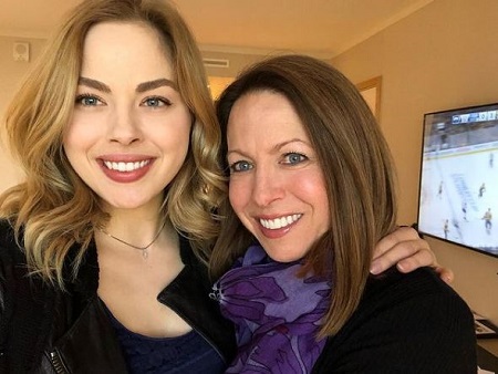 Sarah Dugdale: Wiki, Age, Boyfriend, Height, Family, Biography & More 14 Sarah Dugdale with her mother Krista Dugdale