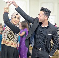 Sham Idrees Wiki, Age, Wife, Children, Height, Family, Biography & More 4 Sham Idrees and his wife