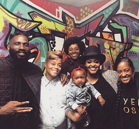 Tobe Nwigwe Wiki, Age, Wife, Net worth, Family, Biography & More 15 Tobe Nwigwe with family