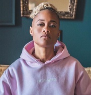 Femme celibataire en france