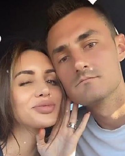 Vanessa Sierra (Love Island) Age, Boyfriend, Height, Family, Biography & More 3 Vanessa Sierra announced her relationship with boyfriend Bernard Tomic (Australian Tennis Player)