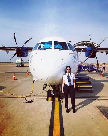 Varsha Nair (Pilot) Wiki, Age, Husband, Caste, Family, Biography & More 15 Varsha Nair career