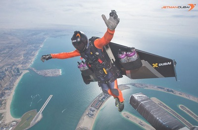 Vince Reffet Wiki, Age, Wife, Death, Family, Biography & More 5 Vince Reffet at the height of Burj Khalifa