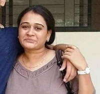 Virti Vaghani Wiki, Age, Height, Weight, Boyfriend, Biography & Facts 4 Virti Vaghani mother