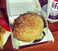 Williams Uchemba: Wiki, Age, Wife, Net worth, Family, Biography & More 8 Williams Uchemba is fond of burgers