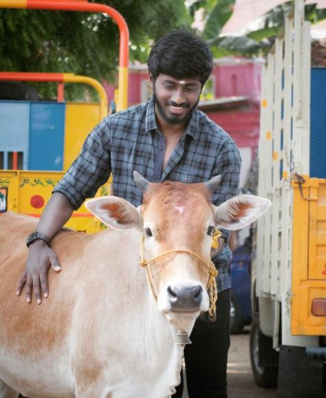 Adithya Bhaskar Wiki, Age, Height, Girlfriend, Family, Biography & More 13 Adithya Bhaskar is an avid animal lover