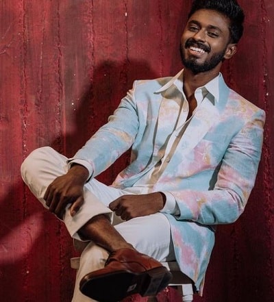 Adithya Bhaskar Wiki, Age, Height, Girlfriend, Family, Biography & More 11 Adithya Bhaskar's instagram is filled with dashing photographs of the young star