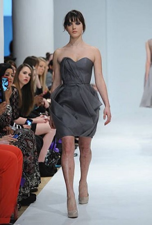 Alaia Baldwin Wiki, Height, Age, Husband, Net worth, Biography & More 17 Alaia Baldwin on modeling ramp