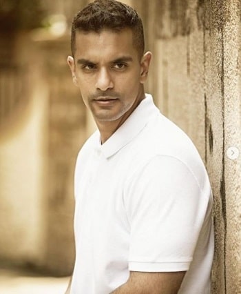 Mum Bhai (Altbalaji) Cast, Actors & Crew 2 Angad Bedi