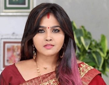 Velaikkaran Serial (Star Vijay) Cast, Actors & Crew 8 Archana Mariyappan