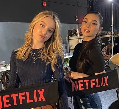 Bella Podaras: Age, Height, Weight, Boyfriend, Family, Biography & More 2 Bella Podaras photographed with Paulina Chávez on the sets of The Expanding Universe of Ashley Garcia