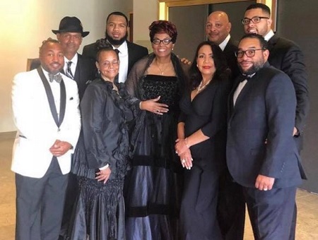 Bishop Iona Locke: Wiki, Age, Husband, Death, Family, Biography & More 6 Bishop Iona Locke with her family