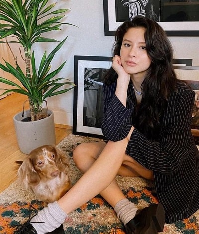 Daniela Norman Wiki, Height, Age, Boyfriend, Family, Biography & More 18 Daniela Norman has a pet dog