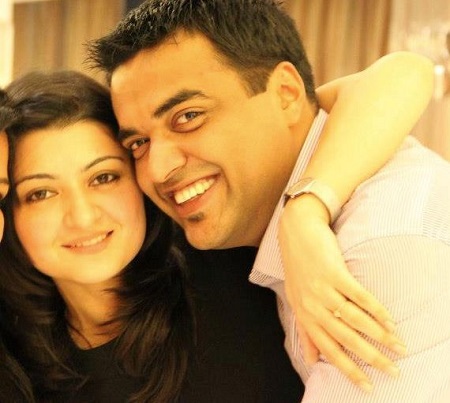 Deepinder Goyal (Zomato) Wiki, Age, Wife, Net worth, Family, Biography & More 6 Deepinder Goyal and his wife Kanchan Joshi