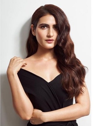 Suraj Pe Mangal Bhari (2020) Cast, Actors & Crew 4 Fatima Sana Shaikh