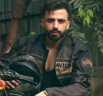 Humayoon Shams Khan
