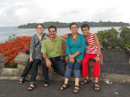 Krishna Kaul Wiki, Height, Age, Girlfriend, Family, Biography & More 4 Krishna Kaul's old photo with his family