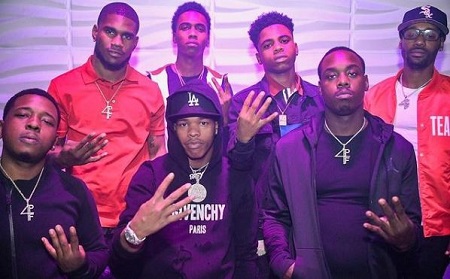 Lil Baby Height, Weight, Age, Girlfriend, Net worth, Biography & More 8 Lil Baby with his friends