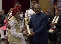 Mahashay Dharampal Gulati (MDH) Age, Wife, Children, Net worth, Biography & More 15 Mahashay Dharampal Gulati awards