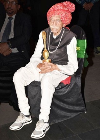 Mahashay Dharampal Gulati (MDH) Age, Wife, Children, Net worth, Biography & More 19 Mahashay Dharampal Gulati wiki