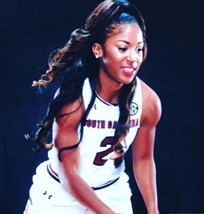 Melissa Rios Wiki (Dwight Howard's Baby Mama) Age, Biography, Facts 11 Melissa Rios' partner Dwight Howard is now dating his girlfriend