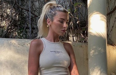 Paige Lorenze's paid promotion post for Princess polly