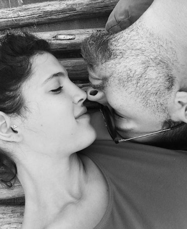 Reem Amara Wiki, Height, Age, Boyfriend, Family, Biography & More 13 Patrick Flueger with his girlfriend Reem Amara