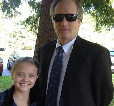 Reylynn Caster Wiki, Age, Height, Boyfriend, Family, Biography & More 4 Reylynn Caster with her Dad Curt Caster