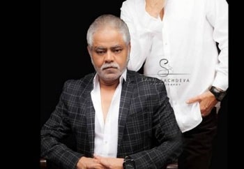 Kaanchli life in slough Cast, Actors & Crew 2 Sanjay Mishra