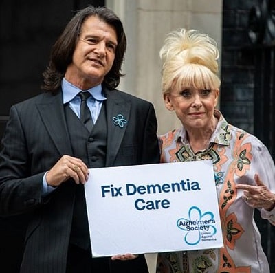 Scott Mitchell Wiki (Barbara Windsor's Husband) Age, Kids, Family, Biography & More 6 Scott Mitchell and Barbara Windsor joined Alzheimer's Society as ambassadors