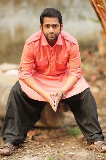 Darbaan (ZEE5) Cast, Actors & Crew 2 Sharib Hashmi