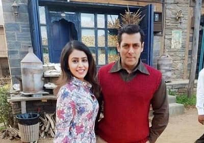 Shobhita Rana met her favourite actor, Salman Khan on the sets of Tubelight