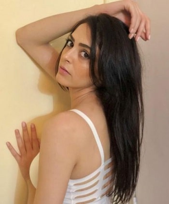 Naagin 5 (Colors) Actors, Cast & Crew 8 Simran Mahendrawal