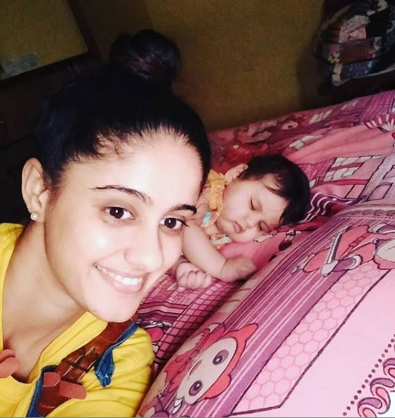 Ayesha Singh Age, Height, Husband, Net worth, Family, Biography & More 12 Ayesha is closely bonded to her neice and nephew