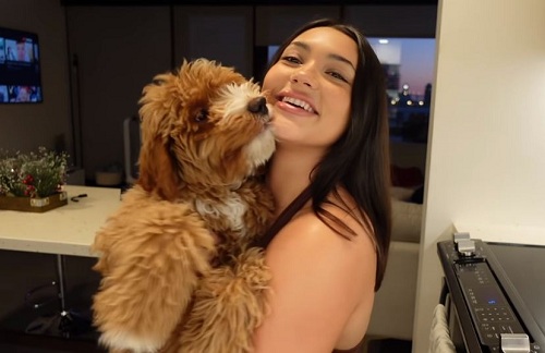 Bella Ramos Wiki, Biography, Height, Age, Boyfriend, Net worth, Family, Ethnicity & More 14 Bella Ramos Pet Puppy