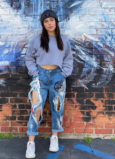 Brenna D'Amico Wiki, Height, Age, Boyfriend, Net worth, Biography & More 4 Brenna D'Amico Height & Weight