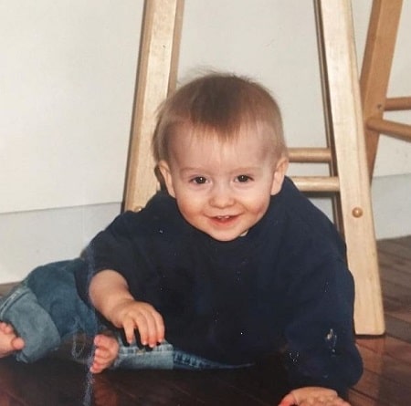 Crawford Collins Age, Height, Girlfriend, Net worth, Family, Biography & More 4 Childhood photo of Crawford Collins.