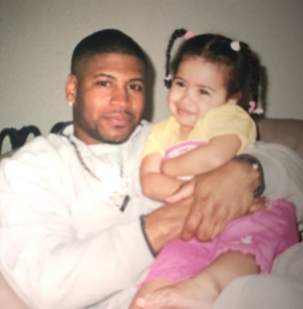 Yasmine Lopez: Wiki, Height, Age, Boyfriend, Net worth, biography & More 3 Childhood photo of Yasmine Lopez with her father
