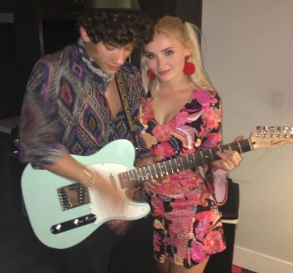 Eli Brown Wiki, Height, Age, Net worth, Girlfriend, Family, Biography & More 5 Eli Brown with his reported Girlfriend Laura Choulos
