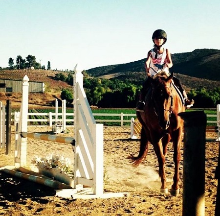 Ella Gross Wiki, Height, Age, Family, Net worth, Biography & More 18 Ella Gross loves horse riding