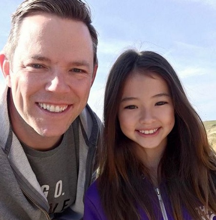 Ella Gross Wiki, Height, Age, Family, Net worth, Biography & More 8 Ella Gross with her dad