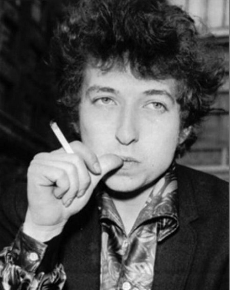 Freddie Thorp: Height, Age, Girlfriend, Family, Net worth, Biography & More 13 Freddie Thorp posted this photo of Bob Dylan on his Instagram profile.
